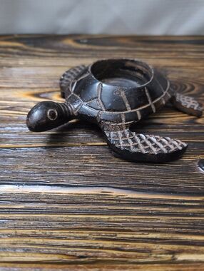 Decorative Brown Metal Sea Turtle Tea Light Candle Holder